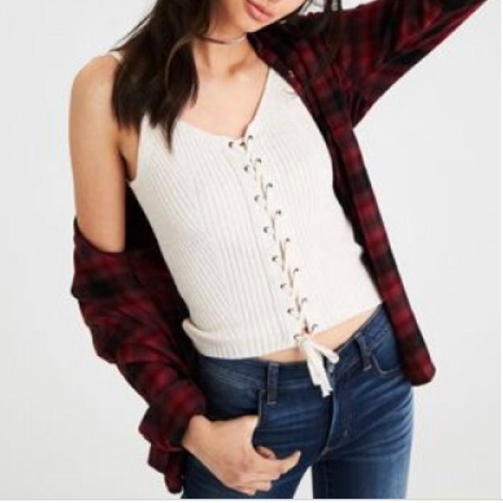 AMERICAN EAGLE LACE UP CROP TOP